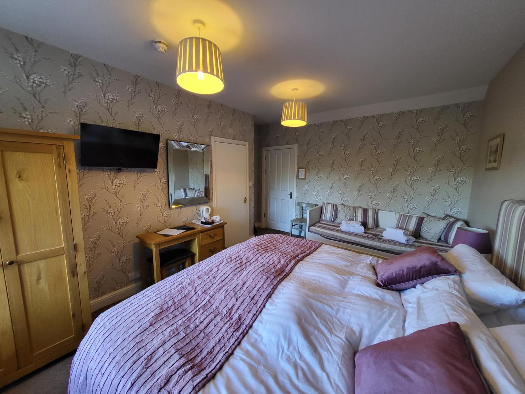 The Manifold Inn Hotel Hartington Bagian luar foto
